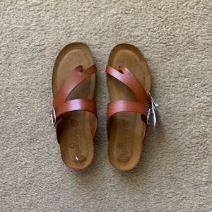 brown sandals! - must go